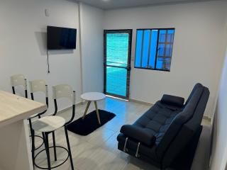 Apartamento independiente en casa - 7