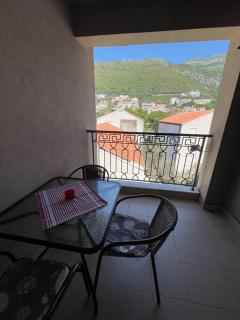 Cozy Montenegro Experience, 50m from the beach - Petrovac na Moru - 9