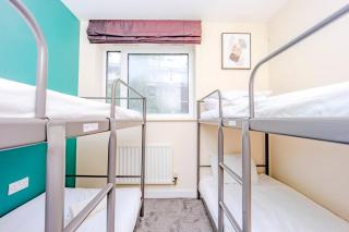FLASH SALE Brighton Train Station 4 Bedrooms Flat BN119KIN - Brighton & Hove - 2