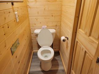 Tobermory Village Cabins - 4