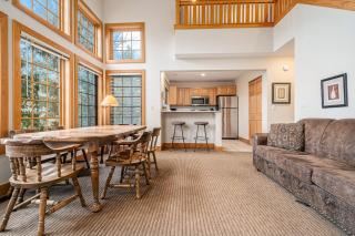 Boyne Mountain Getaway, Unit A - Boyne Falls - 5