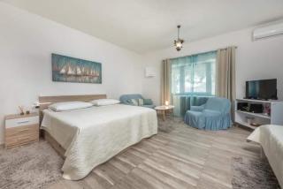 Apartments by the sea Poljica, Trogir - 21041 - 1