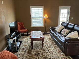 Five Stars Luxury Home - Clarksville - 3
