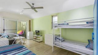 Coastal Chic Holiday Cottage - Pearl Beach - 3