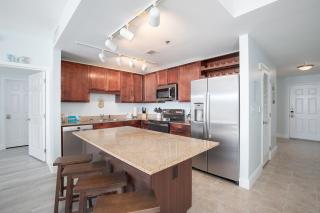 Bikini Bottom at Laketown Wharf #501 by Nautical Properties - 5