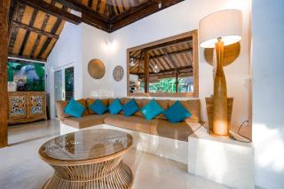 Villa Ketenangan, Sumptuous 3BR Villa with Tropical Vibes in Ubud Area - Ubud - 2
