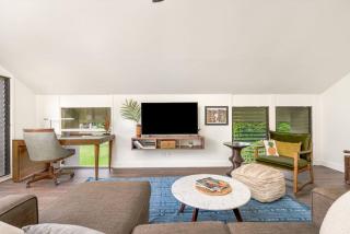 Breezy + Spacious 3/2 House with Bali Hai View - 5