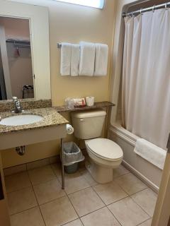Fairview Inn - 8