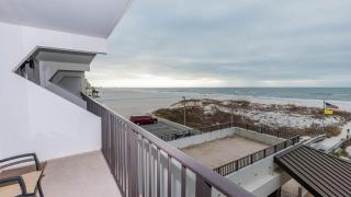 Island Winds East by Brett Robinson Vacations - 3