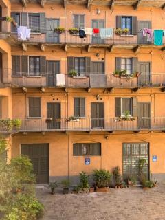 Xenia Apartments - Enjoy Porta Venezia in modern apt- 10 min from Duomo - Milan - 9