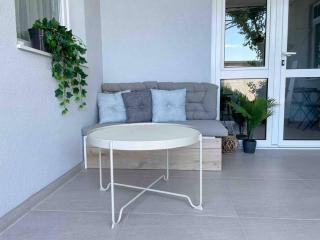 Cozy studio overlooking downtown - Makarska - 8