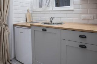 Cozy studio overlooking downtown - 6