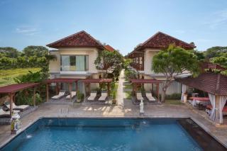 Respati Beach Hotel - Sanur - 1