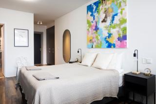 Loft-Style Duplex with Balcony in Downtown Reykjavík - Reykjavik - 9