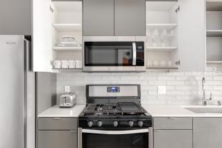 Melrose 2BR w Gym Pool nr Walk of Fame LAX-723 - 5