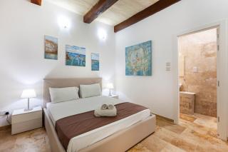 Designer HOME with COMFY SOFA in central Valletta by 360 Estates - La Valletta - 2