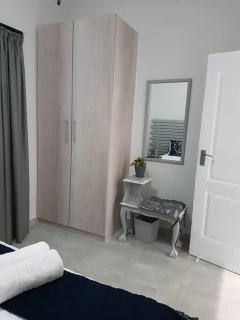 4 Bedroom house with lovely sea views. - Ballito - 1
