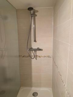 APPARTMENT AU COEUR DU CENTRE HISTORIQUE 2 CH. - 4