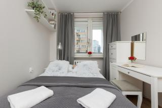 Pet-Friendly Apartment Pańska with AC by Noclegi Renters - Varsavia - 9