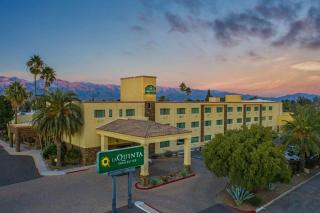 La Quinta by Wyndham Tucson - Reid Park - Tucson - 0