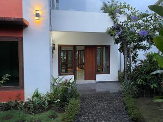 Meriki Losari Villa, in the Heart of Bali, Joglo one bedroom - Bezirk Sukawati - 5