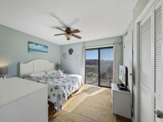Pelican Perch - 3rd floor views of the ocean and marsh - perfect for wildlife viewing, condo - Carolina Beach - 1