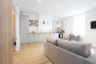 Apartment 4 - Beautiful 1 Bedroom Apartment Near Manchester - 8