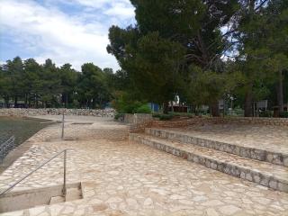 Apartments Ingrid - Novigrad - 9