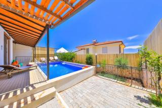 Comfy Villa Ipek with Pool - Kaş - 9