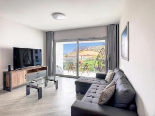 Rainbow Apartment by LovelyStay - Funchal - 8