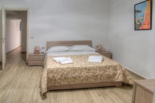 Corso Vittorio Emanuele 110c - Neapel - 9