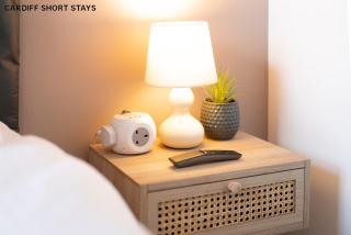 Luxury Stadium Place - Fast Wifi - Free Parking - Cardiff - 1