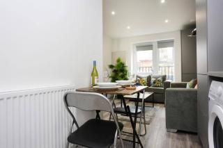 FLORENCE by BOURNECOAST - A Modern Ground Floor Apartment Near the Sandy Beaches - FM8388 - 5