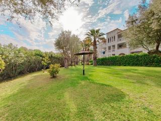 Villamartin plaza golf apt, SUPER spot - 1