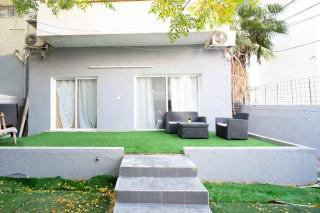 HaYarkon Seaside -- 1Bedroom & Garden By Vacay - Tel Aviv - 5