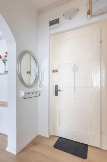 Lisinski apartment with private parking - 1