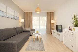 Plażowa Park Apartment with Garden by Noclegi Renters - Międzywodzie - 0