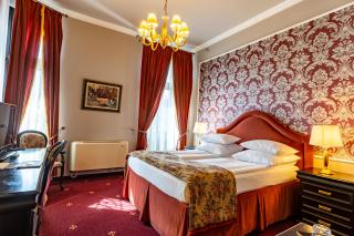 Hotel Central Park Sighisoara - Sighişoara - 3
