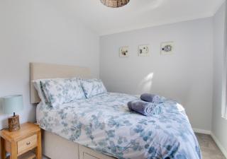 Cumfus Bottom - Salthouse - 3