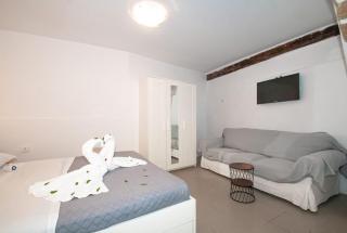 Villa Valia - Old Town Suites - Rhodes Town - 1