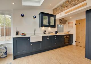 Holly Tree Cottage - Holt - 8