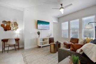 FLAT 2BR Downtown Riverfront Work from Home Wifi Pool - San Antonio - 7