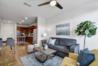 Charming Apartment in Southtown Wifi Pool Gym - San Antonio - 4