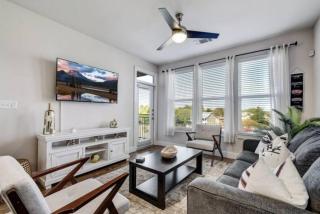 2BR Southtown Apartment FreeParking Wifi Pool Gym - San Antonio - 0