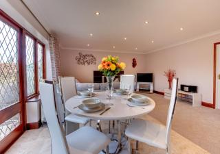 Nursery Cottage - Clippesby - 3