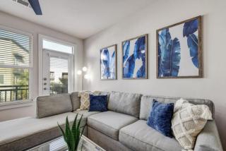 Experience Downtown Studio Near River Walk - San Antonio - 2
