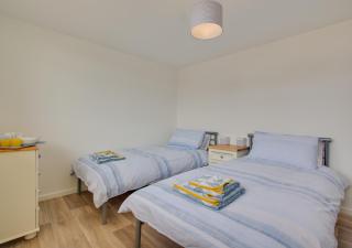 Sailing Club Bungalow - Wolferton - 3