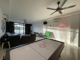 Lux 3BR max 25pax Projector 160inch Netflix Iskandar Puteri near Legoland - 7