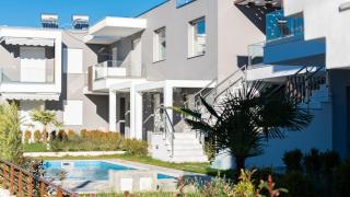 Emerald Luxury Suites & Pool II - Ofrínion - 7