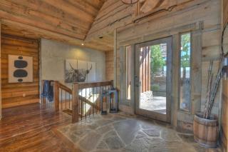 Stunning Cabin w Mtn Views & Brand New Furnishings - Cherry Log - 3